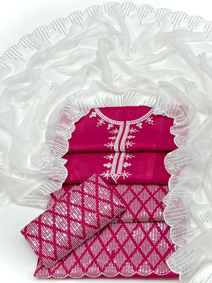 COMPUTER EMBROIDERY LAWN 3pc suit Tila and small sitara Embroided design